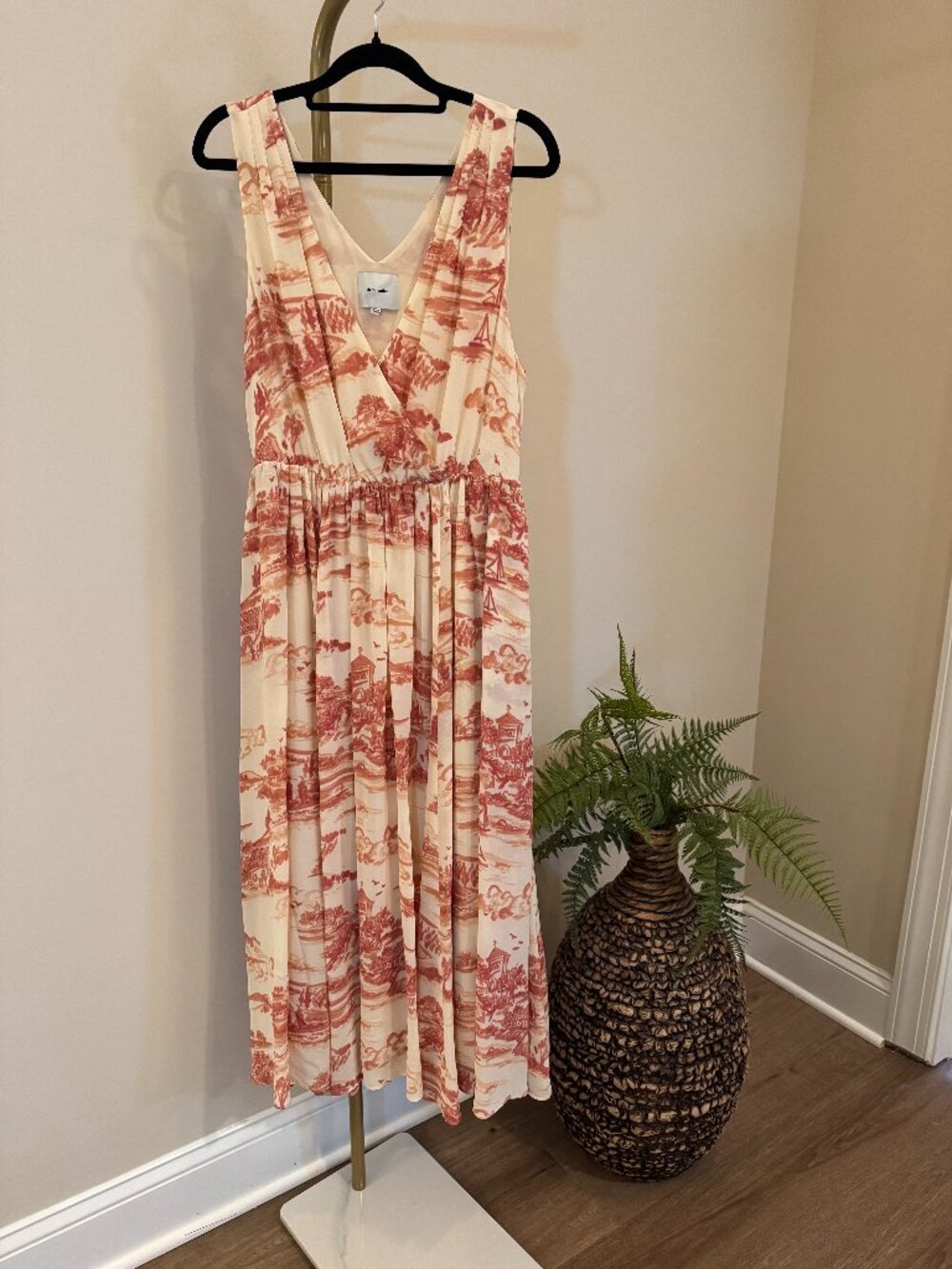 Reformation NWOT Farah Sleeveless V-Neck Midi Dress